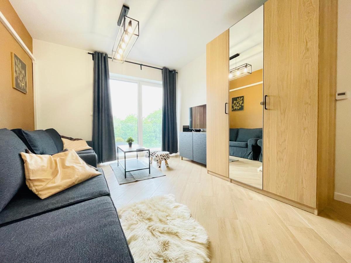 Superior Laguna Beskidow 3 Rooms! Sauna&Gym! Air Condition! Зажече Екстериор снимка